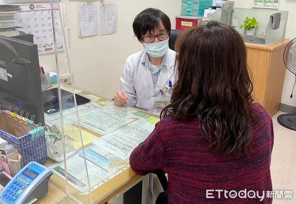 ▲醫生黃仕奇建議,受暴者最好要接受精神醫療協助,評估受創的程度並給予治療。(圖/記者黃孟珍翻攝)