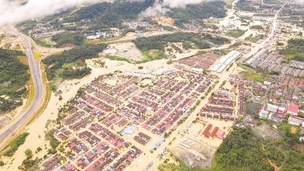 ▲▼馬來西亞水災。(圖/路透)