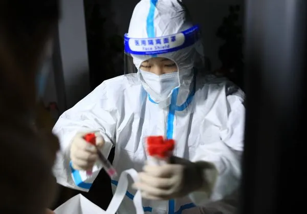 ▲河南,防疫,鄭州,消毒。(圖/CFP)