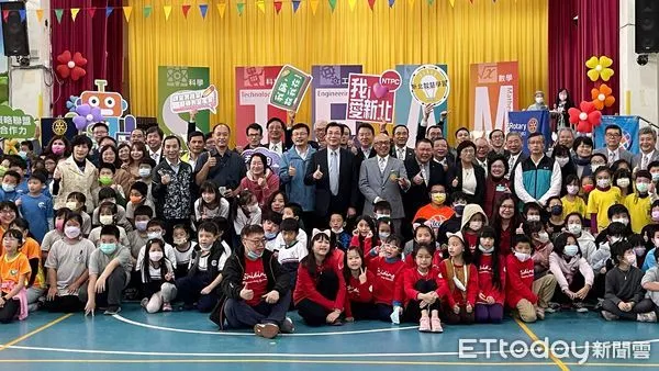 ▲臺日韓23扶輪社3年300萬助偏鄉學子 新北推STEAM接軌國際展成果。(圖/新北市教育局提供)