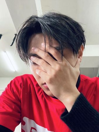 ▲王子參加《全明星運動會》受傷。(圖/翻攝自Instagram/邱勝翊 王子)