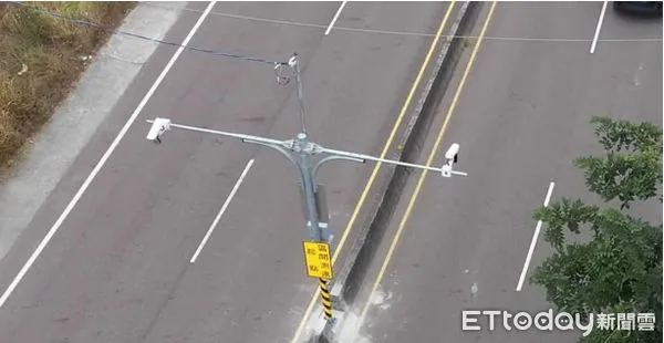 ▲台南市於龍崎區市道182線22公里至28公里處設置「區間平均速率科技執法設備」28日正式啟用,請民眾注意以免受罰。(圖/記者林悅翻攝,下同)