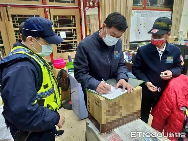 ▲台南市警三分局過年期間,代保管現金總計超過千萬元。(圖/記者林悅翻攝,下同)