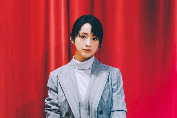 ▲▼林依晨創作新書《做自己,為什麼還要說抱歉?》(圖/聯經出版提供)