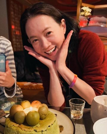 ▲曾寶儀慶生驚覺「活了近半個世紀」。(圖/翻攝自曾寶儀臉書)