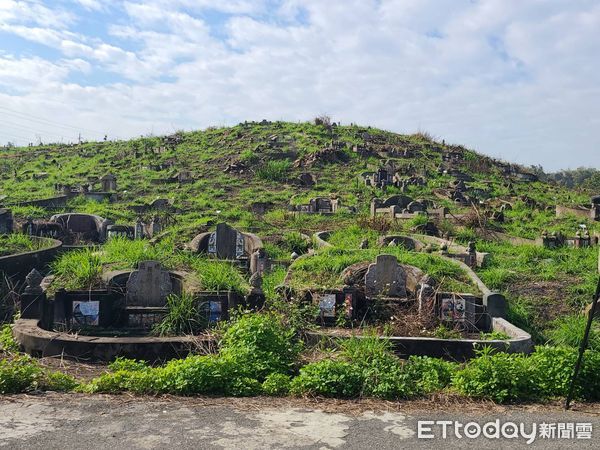 ▲竹山鎮公所推動第一公墓起掘免費進堂措施,以配合縣府建設共融公園。(圖/竹山鎮公所提供)