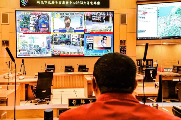 ▲▼侯友宜呼籲政府檢討電力政策。(圖/翻攝侯友宜臉書)