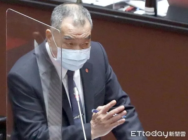 ▲▼行政院長蘇貞昌赴立法院施政總質詢 國防部長邱國正。(圖/記者屠惠剛攝)