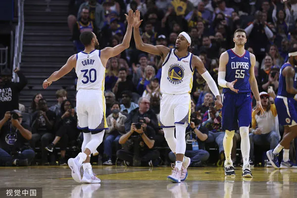 ▲▼勇士柯瑞、庫明加、穆迪。(圖/CFP)