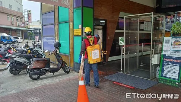 ▲亞大女學生吃海底撈、夜唱7.5小時確診,市府急匡列。(圖/市府提供)