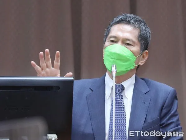 ▲▼立法院教育及文化委員會 華視新聞誤植跑馬燈事件進行報告 李永得 陳郁秀 陳雅琳 立委林奕華質詢。(圖/記者屠惠剛攝)