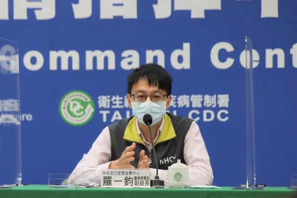 ▲▼指揮中心4/30記者會,醫療應變組副組長羅一鈞。(圖/指揮中心提供)