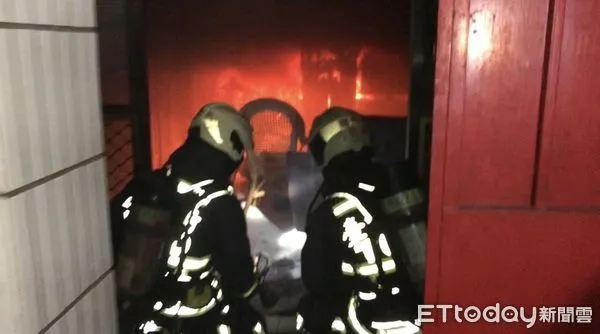 ▲▼台中大里火警。(圖/記者游瓊華翻攝)