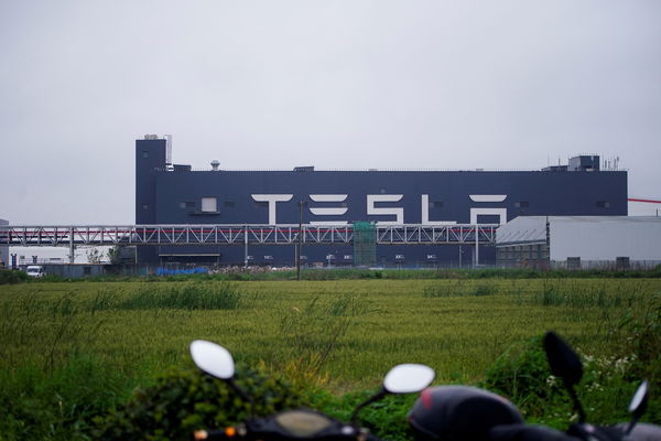 ▲▼特斯拉上海廠、特斯拉中國製造的Model 3於2020年1月7日在上海廠的交付活動中亮相。（圖／路透）