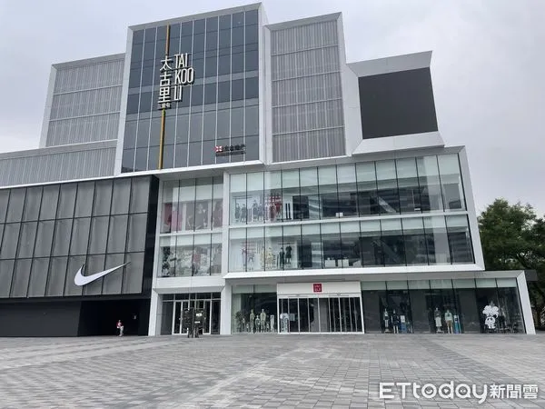 ▲▼北京疫情,三里屯,三里屯太古里。(圖/記者蔡儀潔攝)