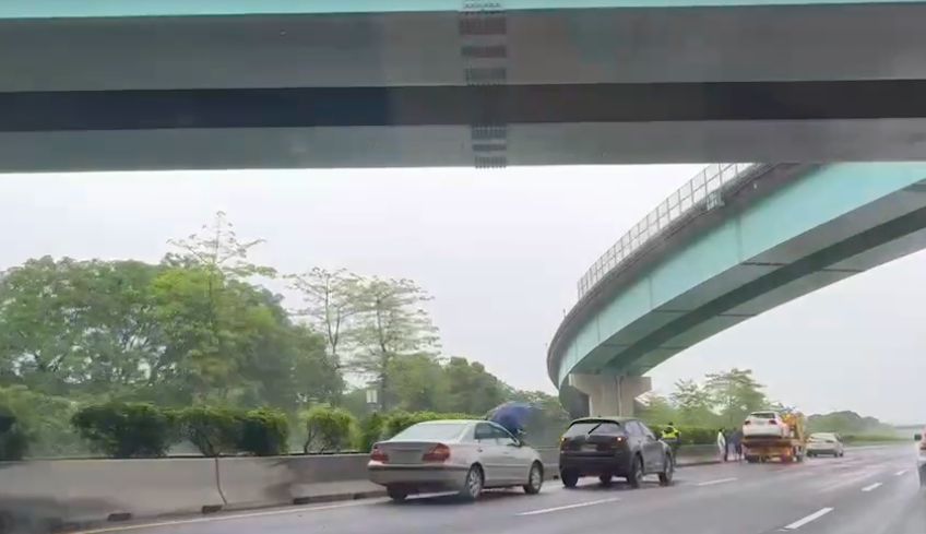 ▲▼ 國道一號后里段連環撞 。(圖/民眾提供)