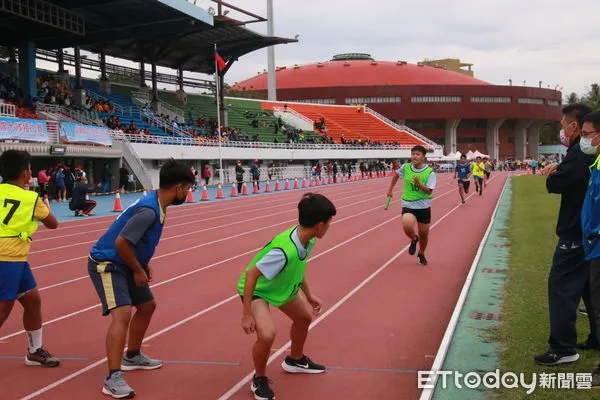 ▲110學年度全國國中大隊接力教育部同意停辦。(圖/記者楊漢聲翻攝)