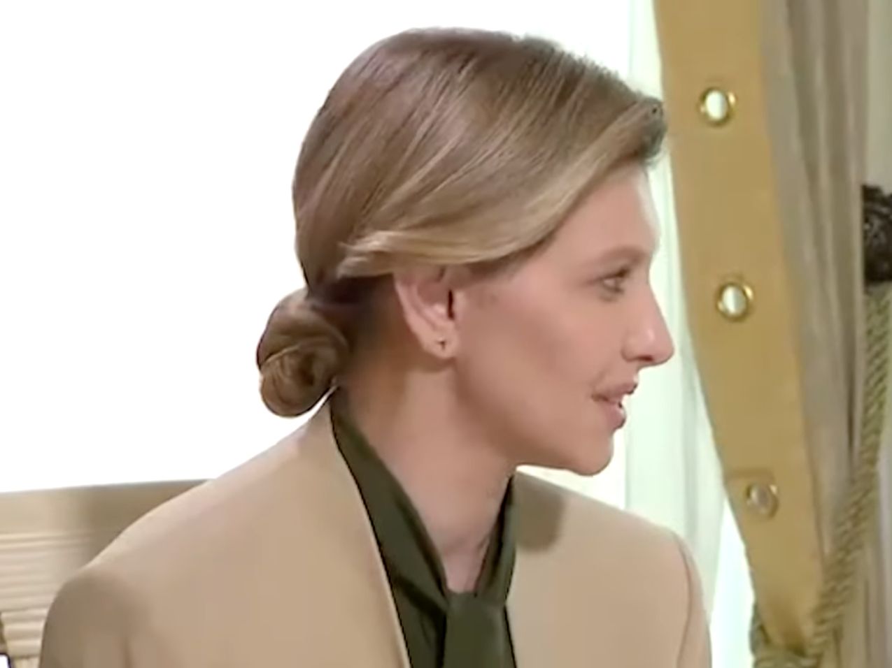 ▲▼烏克蘭總統澤倫斯基與第一夫人歐倫娜（Olena Zelenska）罕見一同接受電視採訪。（圖／翻攝自烏克蘭總統辦公室YouTube）