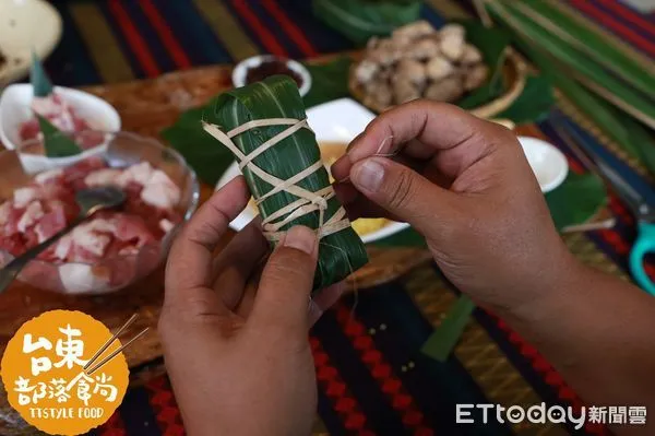 ▲▼台東原住民族也有包粽文化,包裹內容物及使用的葉子,因不同族群有不同製作方法,包裝、食材及風味也不一樣。(圖/台東縣政府提供,下同)