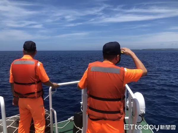 ▲▼ 水上摩托車落海 。(圖/記者翁伊森翻攝)