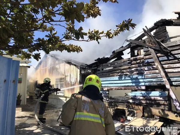 ▲▼高雄永安火警 。(圖/記者陳宏瑞攝)