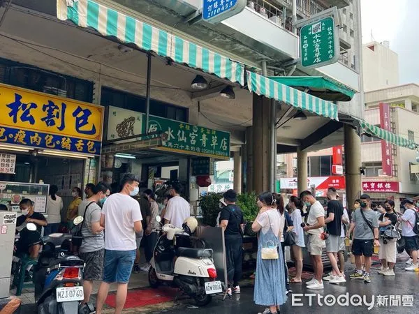 ▲據台南市觀光旅遊局統計,台南市各景點 4日上午出遊人數,較3日上午增加近3成。(圖/記者林悅翻攝,下同)