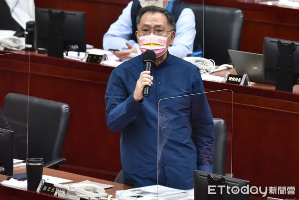 ▲▼台北市副市長蔡炳坤市政總質詢。(圖/記者李毓康攝)
