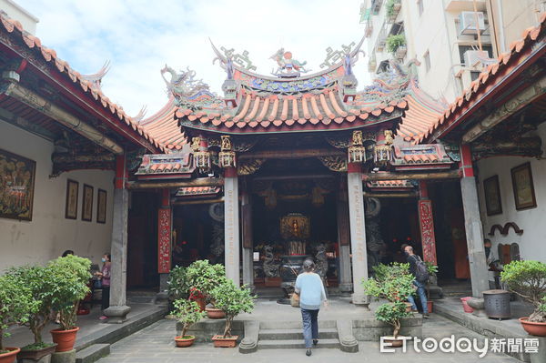 ▲▼淡水龍山寺。（圖／記者蔡玟君攝）