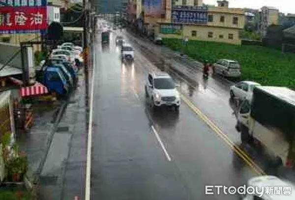 ▲雨彈轟炸一小時雨量63毫米,台中后里列淹水二級警戒。(圖/翻攝水利署官網)
