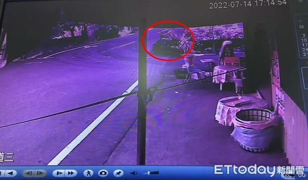 ▲▼南投槍擊,兇嫌逃亡畫面 。(圖/記者陳以昇翻攝)