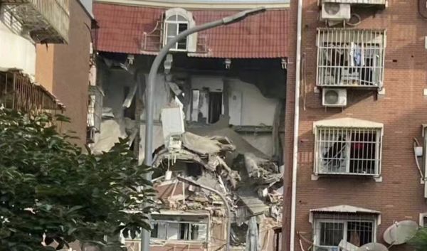 ▲天津一棟6層樓住宅發生爆炸事故。（圖／翻攝北晚新視覺）