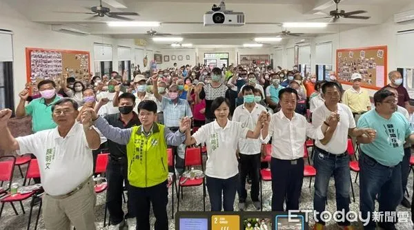 ▲▼ 民進黨幹部齊聚相挺拚勝選營造水上大團結 。(圖/記者翁伊森翻攝)