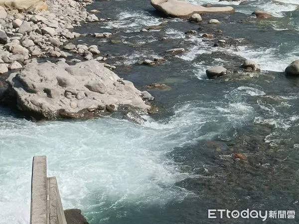 ▲▼ 南投男北港溪釣魚不慎遭沖走,尋獲已身亡 。(圖/記者高堂堯翻攝)