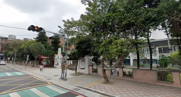 ▲新北市電纜地下化成果。(圖/新北市府提供)