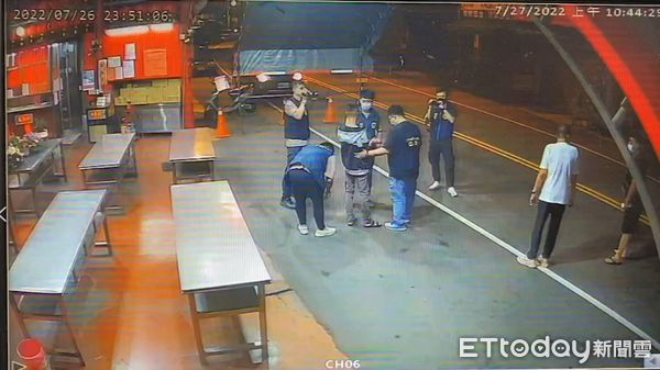 ▲▼ 大里槍手落網畫面曝光 。(圖/民眾提供)