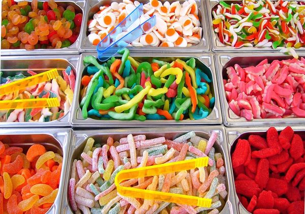 ▲▼糖果、軟糖、零食。（示意圖／取自免費圖庫Pixabay）