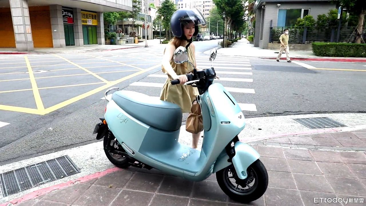 ▲最懂女生的機車全新Gogoro Delight！3正妹開箱直呼「感覺好好」。（圖／記者楊詩益攝）