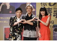▲▼三立、TVBS戀愛音樂創作實境節目「為你唱情歌」首映記者會， 炎亞綸、宋念宇、孫盛希以及久未出演者李哲言、Kevin廖柏雅、周子逸、黃號、高有翔、Dodo錢沛筠、郭嘉誼朵莉、曾薀帆呆呆、王品怡共同出席。（圖／記者湯興漢攝）
