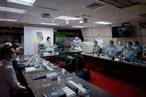 ▲▼總統蔡英文視察空軍作戰指揮部。(圖/總統府提供)