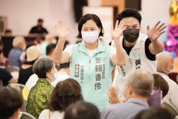 ▲鄭運鵬戰桃園,賴香伶批他不接地氣