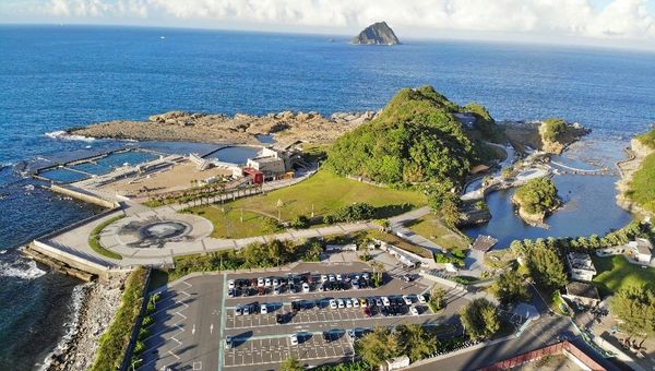 ▲北觀處和平島公園、中角灣遊客中心 雙榮獲國家卓越建設獎肯定。(圖/北觀處提供)