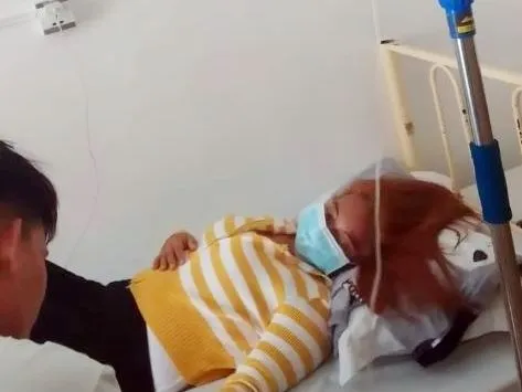 ▲▼香港YouTuber透露,自家菲傭被誘騙至柬埔寨,結果2個月後傳來「吊點滴」的照片,其後更音訊全無。(圖/翻攝自YouTube/Celia kwok 郭玥彤)