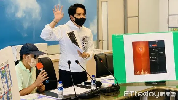 ▲Kevin老師有急事找你! 台中男誤信證券簡訊遭吸乾1400萬。(圖/記者游瓊華攝)