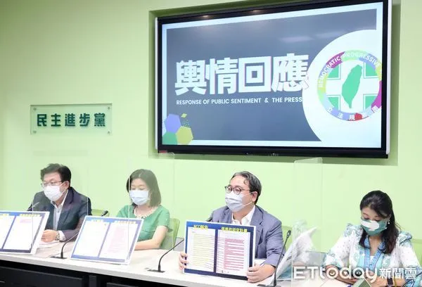 ▲▼立法院民進黨團輿情回應記者會 張善政抄襲 黃世杰。(圖/記者屠惠剛攝)