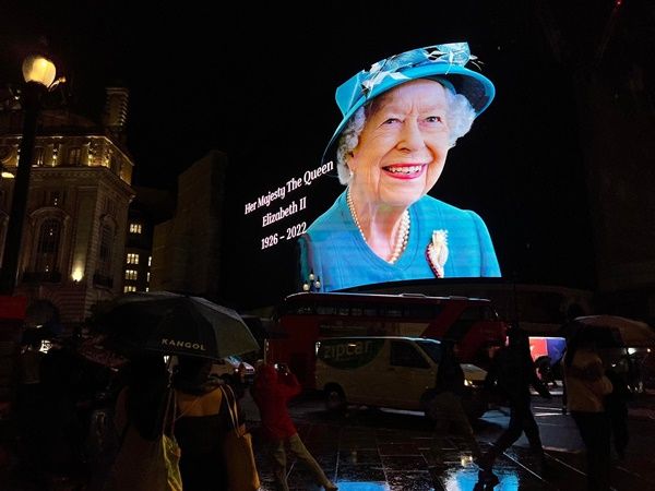 ▲▼ 英國女王伊莉莎白二世駕崩，享耆壽96歲。（圖／讀者提供）