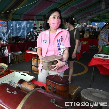 ▲國民黨高雄市長參選人柯志恩前往岡山參加籃籗會 。(圖/記者吳奕靖翻攝)