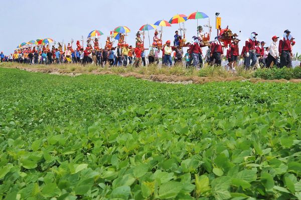 ▲▼台南 「學甲上白礁」獲登錄國家級重要民俗。（圖／黃文博校長攝影／文化部提供）