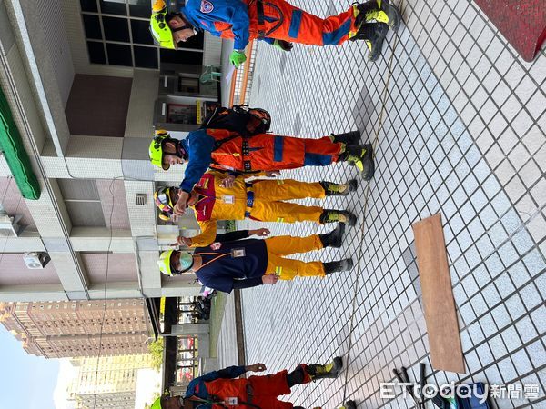 ▲台南市消防局為強化台南市特種搜救隊搜救量能，辦理「2022年下半年特種搜救隊專業複訓」。（圖／記者林悅翻攝，下同）
