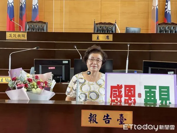 ▲破紀錄!台中市議會10議員榮退,「9人交棒下一代」。(圖/記者游瓊華攝)