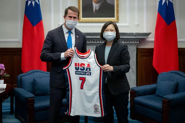 ▲▼總統蔡英文接見「美國聯邦眾議員聯合訪問團」。(圖/總統府提供)